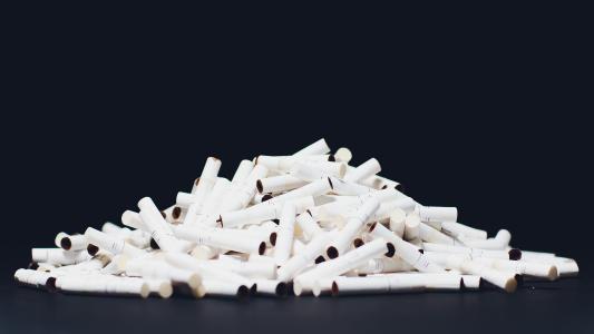 Smokeless Cigarettes