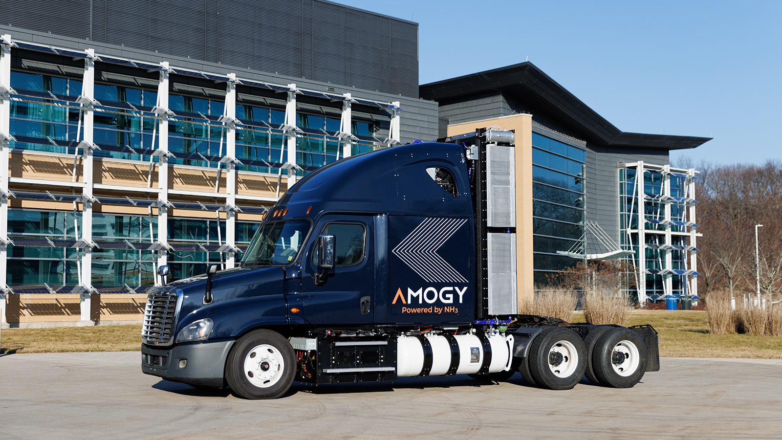 ammonia-powered semi truck