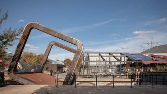 a rolling bridge with square ends